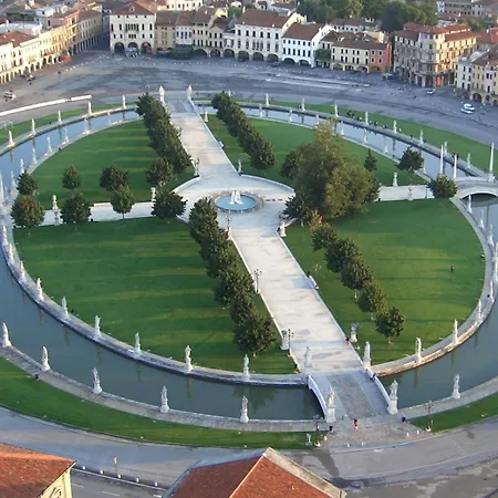 Mansarda Condizionata E Posto Auto In Centro - No Ztl - Roby Wood Падуя